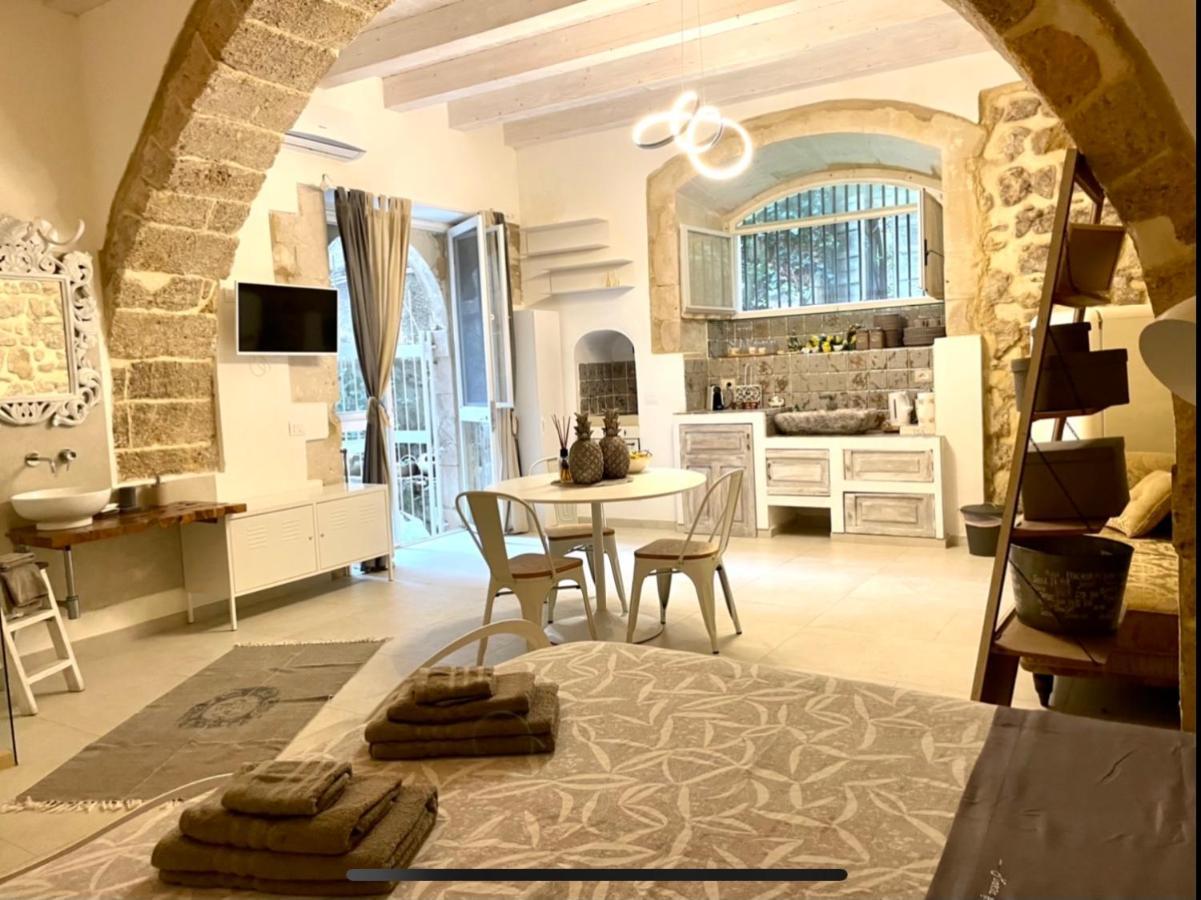 Lemon Suite Ortigia Сиракуза Екстериор снимка